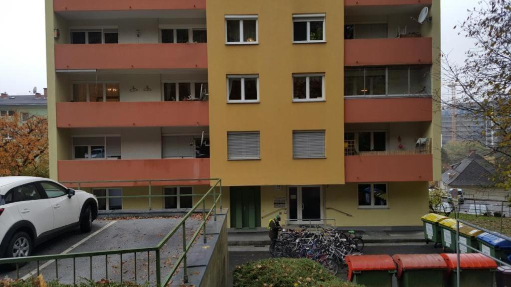 Bei Lkh Graz,1X Parkplatz,15 Stock! Apartamento Exterior foto