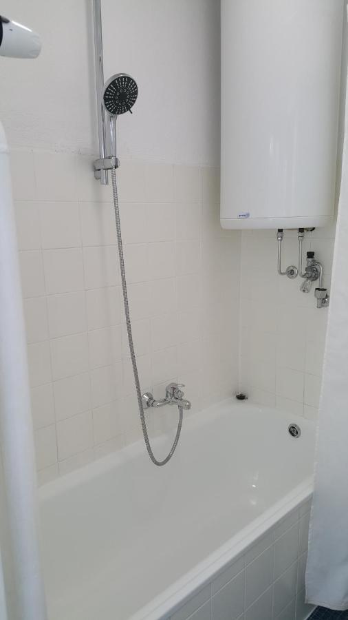Bei Lkh Graz,1X Parkplatz,15 Stock! Apartamento Exterior foto